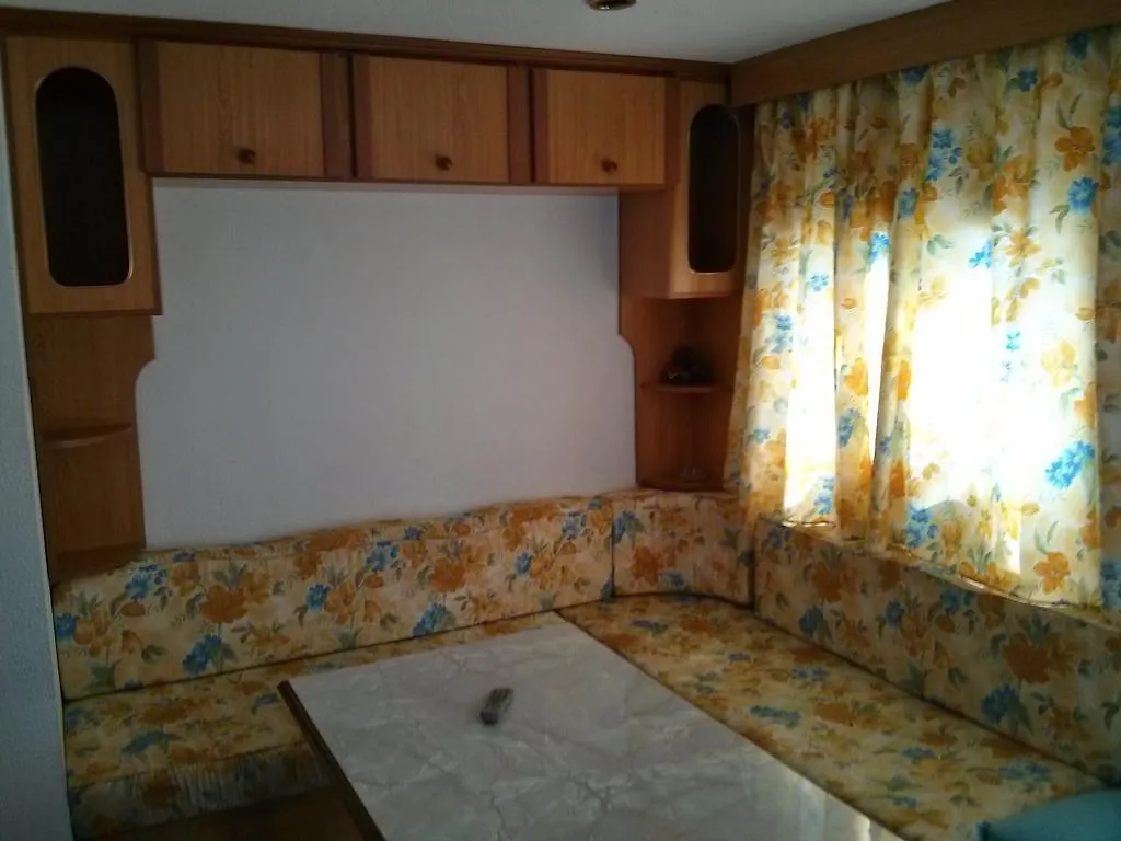 Camping Iznate ספרד